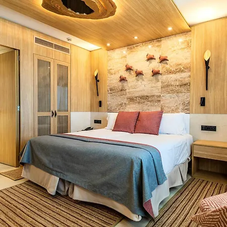 Hotel Santemar 4*