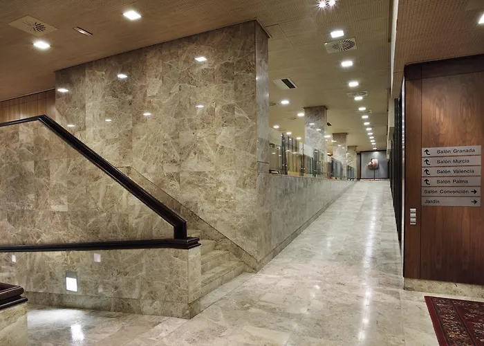 サンテマール 4*