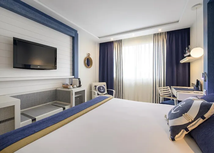 サンテマール 4*