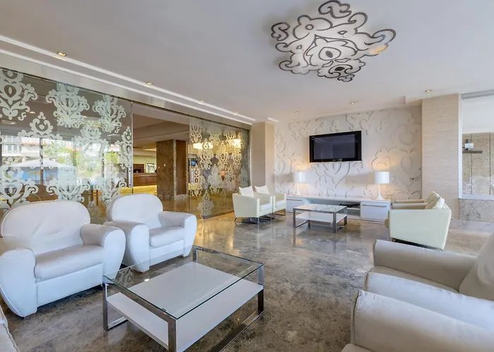 Santemar Σανταντέρ